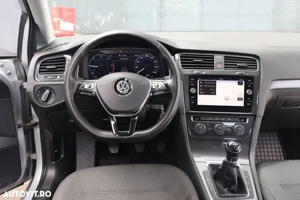 Volkswagen Golf 1.6 TDI SCR Comfortline — imagine 5
