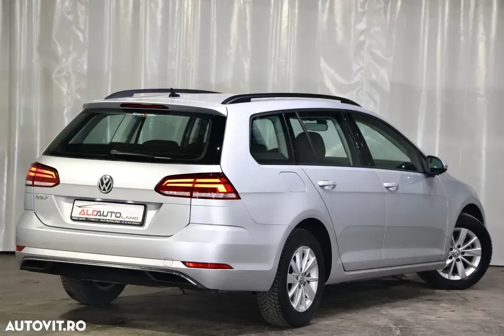 Volkswagen Golf 1.6 TDI SCR Comfortline — imagine 2