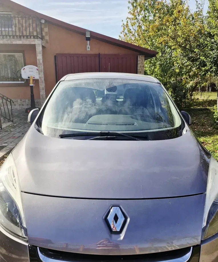 Renault Scénic — imagine 6