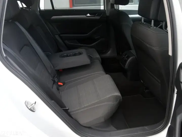 Volkswagen Passat B8 2.0 TDI DSG Comfortline