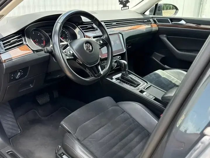 Volkswagen Passat B8 2.0 TDI SCR DSG Highline