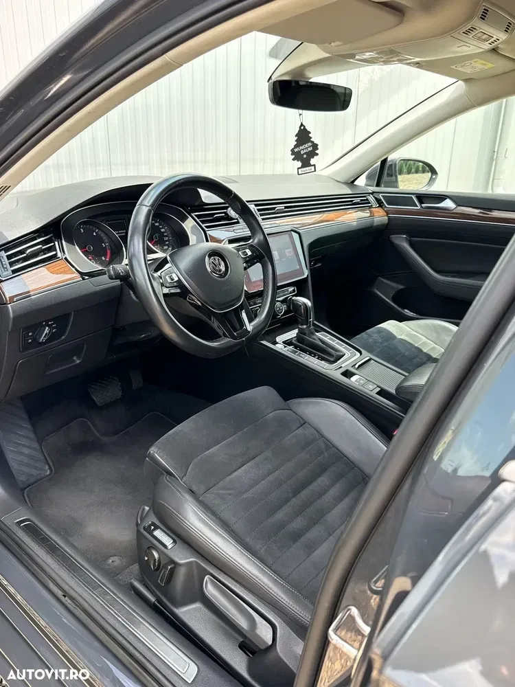 Volkswagen Passat B8 2.0 TDI SCR DSG Highline — imagine 5