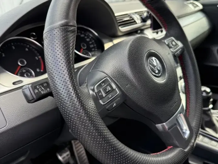Volkswagen Passat B7 2.0 TDI BlueMotion Technology Comfortline