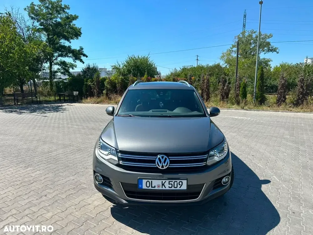 Volkswagen Tiguan 2.0 TDI DPF 4Motion BlueMotion Technology Sport & Style — imagine 2