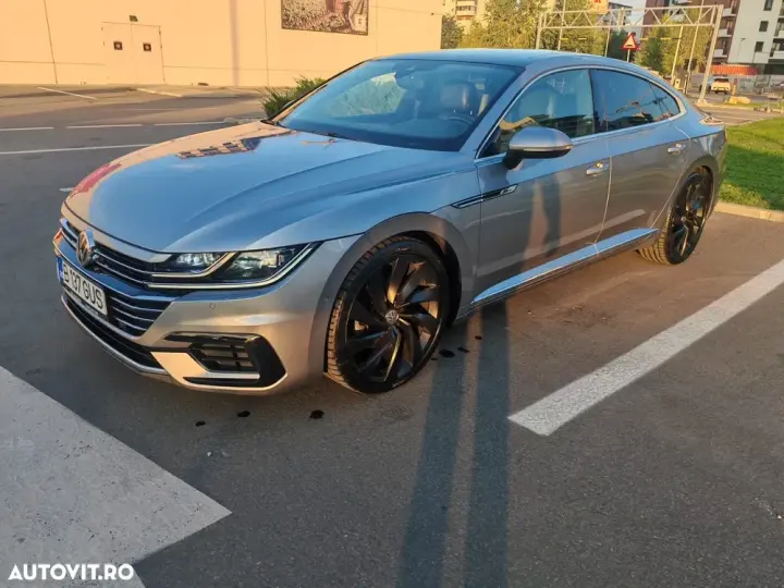 Volkswagen Arteon 2.0 TSI DSG R-Line