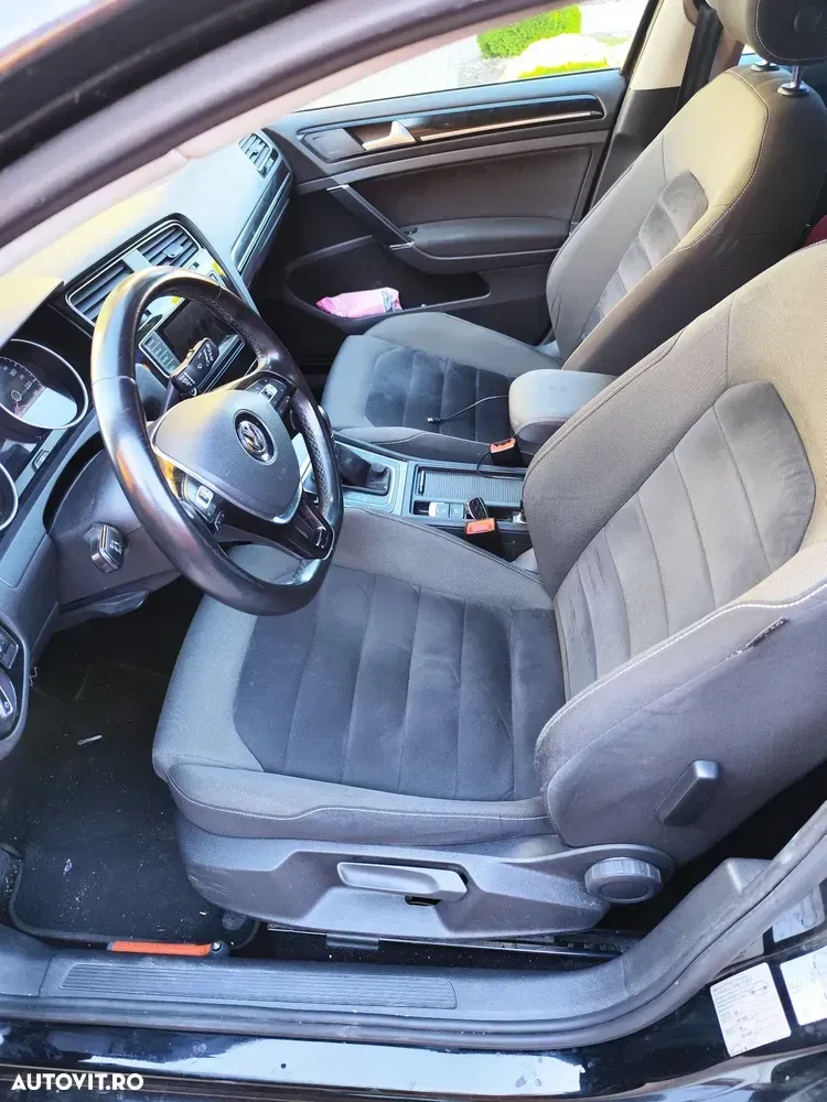 Volkswagen Golf 1.6 BlueTDI DSG Comfortline — imagine 4