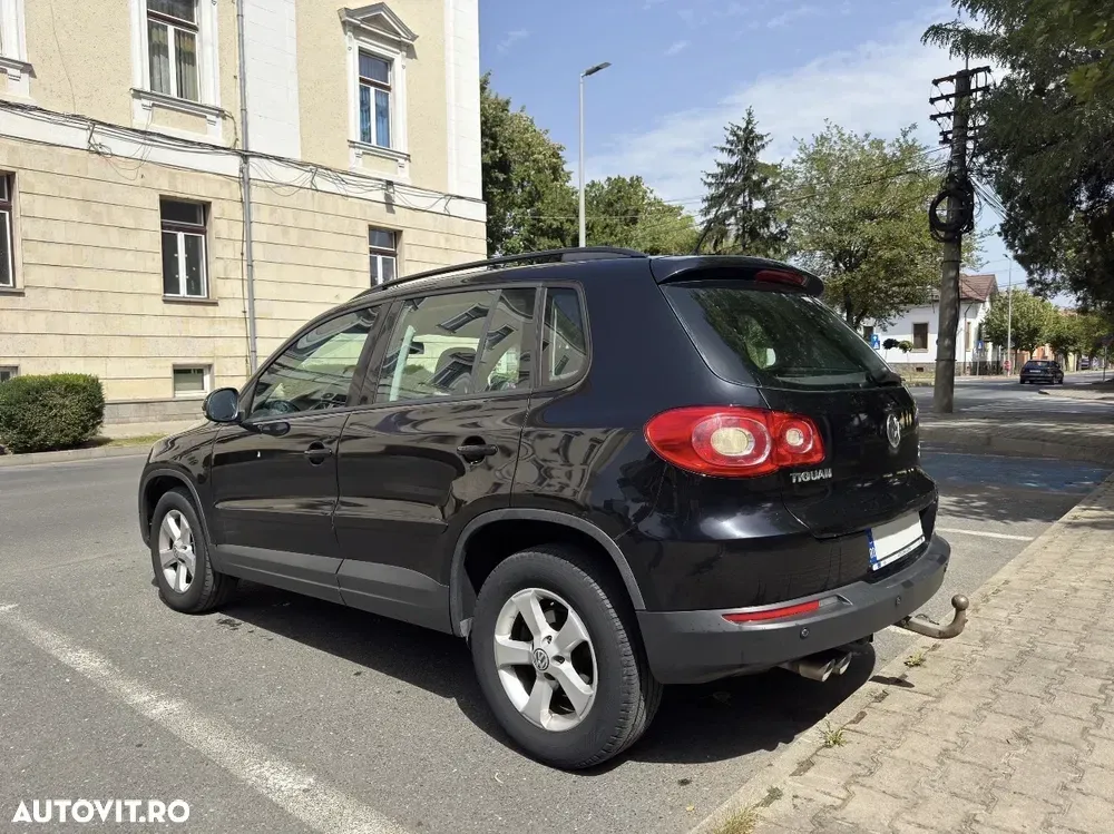 Volkswagen Tiguan 2.0 TDI DPF 4Motion Track&Field — imagine 5