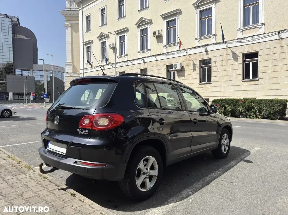 Volkswagen Tiguan 2.0 TDI DPF 4Motion Track&Field — imagine 4