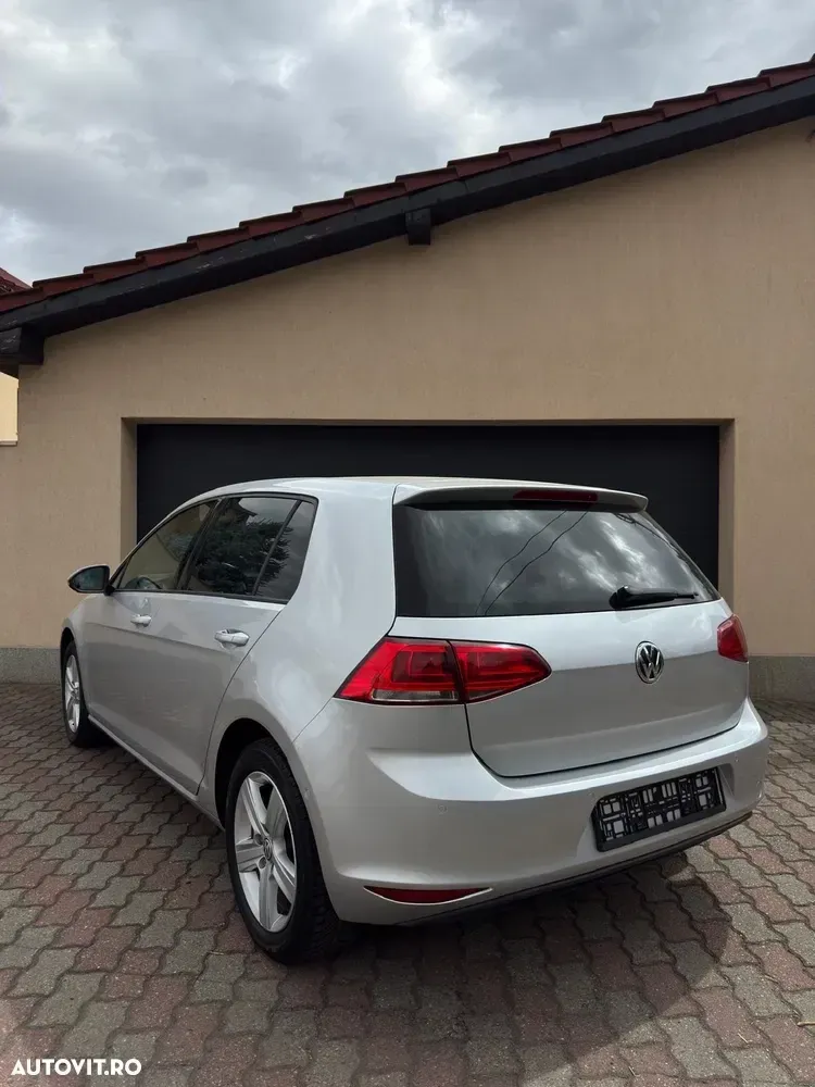 Volkswagen Golf 1.2 TSI BlueMotion Technology Comfortline — imagine 3