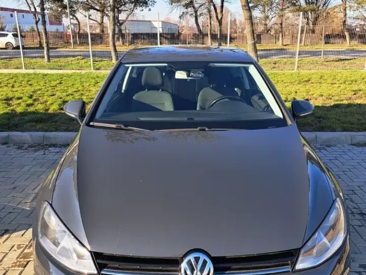 Volkswagen Golf 2.0 TDI DSG Sound