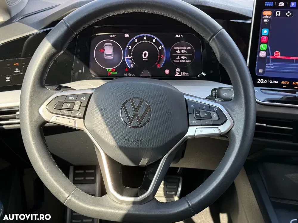 Volkswagen Golf 1.5 eTSI DSG MHEV Life — imagine 4