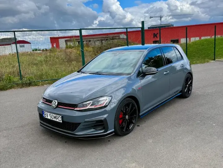 Volkswagen Golf GTI TCR 2.0 TSI OPF DSG