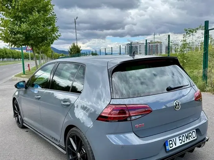 Volkswagen Golf GTI TCR 2.0 TSI OPF DSG