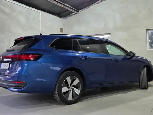 Volkswagen Passat 1.5 eTSI DSG MHEV Base
