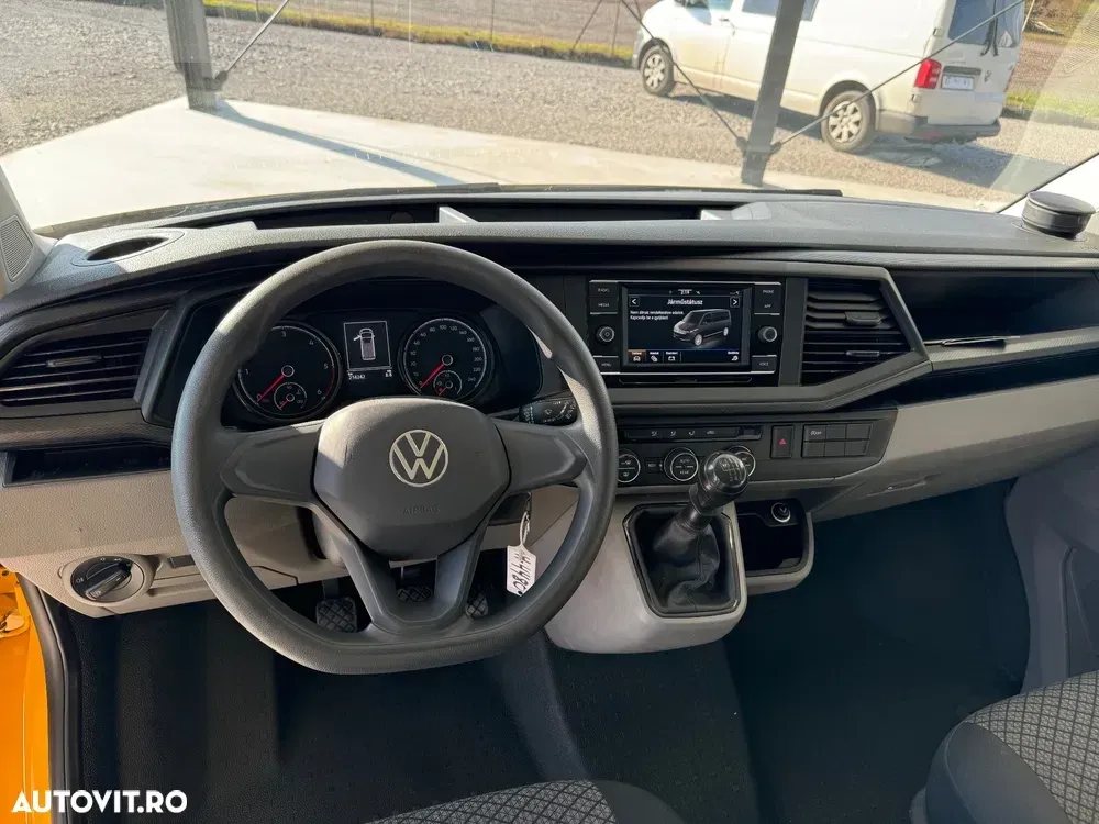 Volkswagen Caravelle 2.0 TDI 110 kW KR Highline — imagine 5