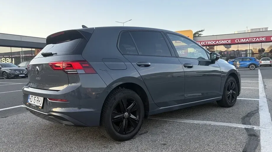 Volkswagen Golf VIII 1.5 TSI ACT Life — imagine 4