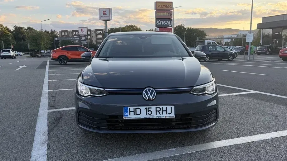 Volkswagen Golf VIII 1.5 TSI ACT Life — imagine 3