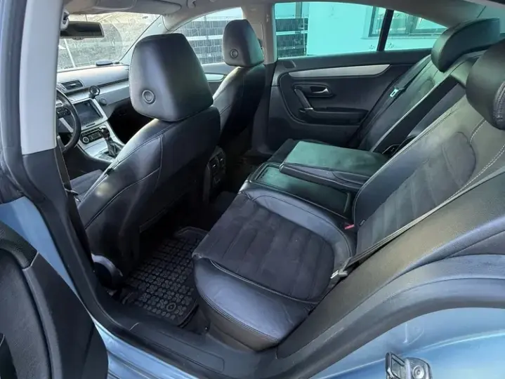 Volkswagen Passat CC 2.0 TDI DPF
