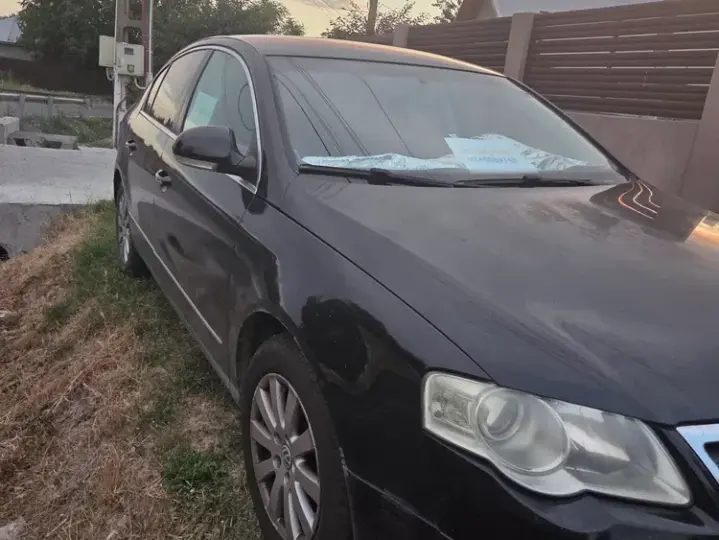 Volkswagen Passat B6 2.0 TDI Comfortline