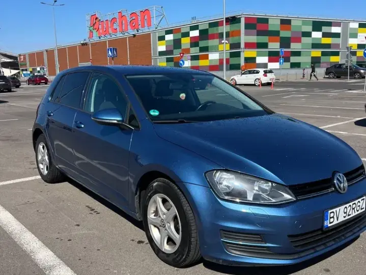 Volkswagen Golf VII 1.6 TDI BMT Comfortline