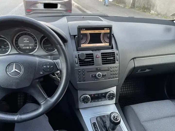 Mercedes-Benz C W204