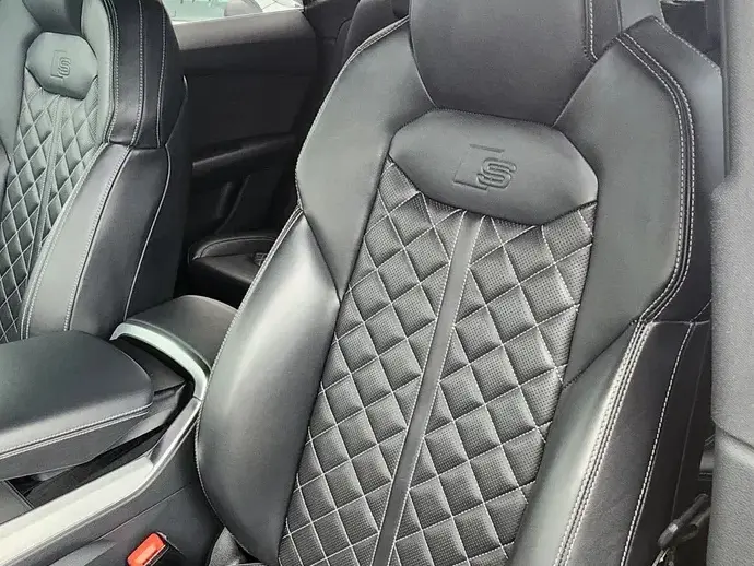 Audi Q8 3.0 50 TDI quattro Tiptronic MHEV
