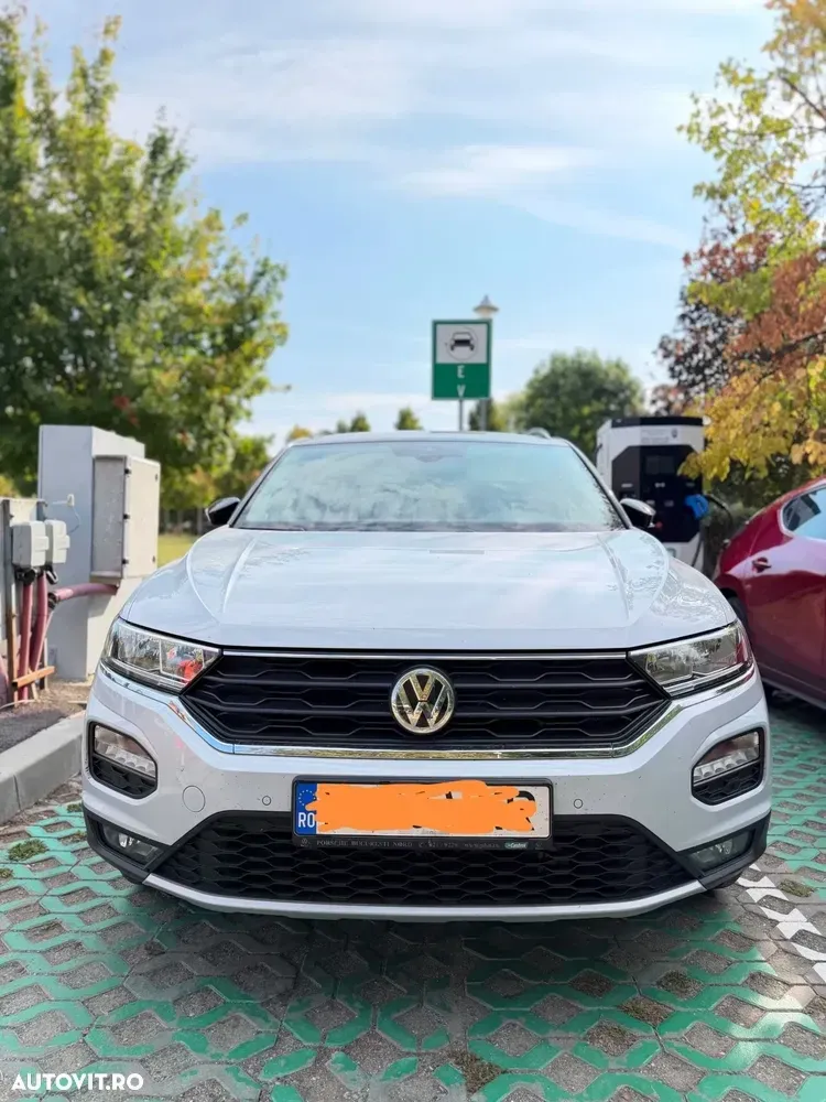 Volkswagen T-Roc 1.5 TSI DSG Design — imagine 5