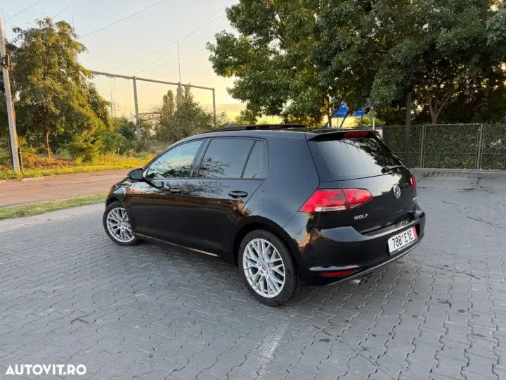 Volkswagen Golf VII 2.0 TDI DSG Highline