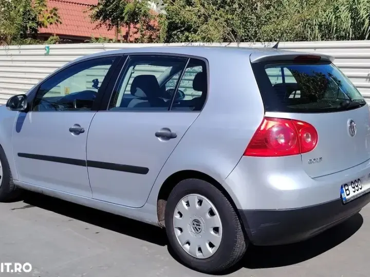 Volkswagen Golf V