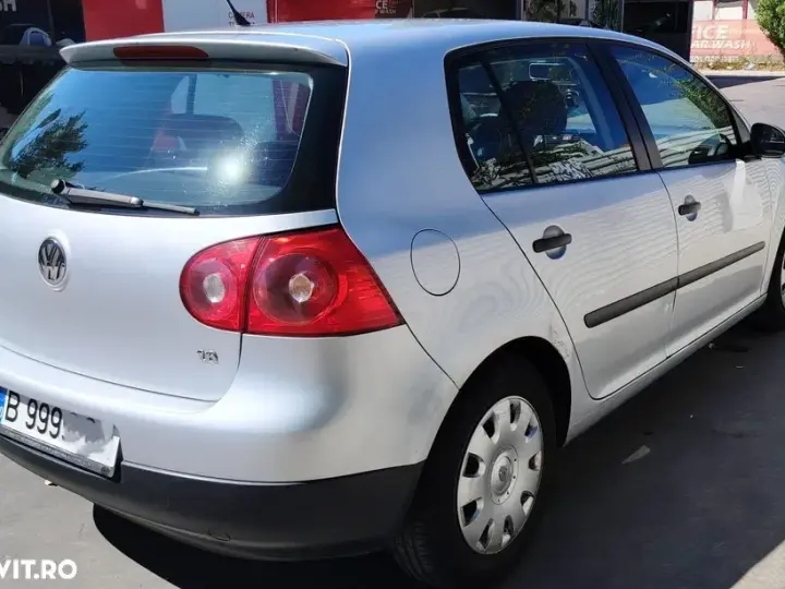 Volkswagen Golf V