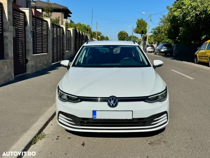 Volkswagen Golf VIII
