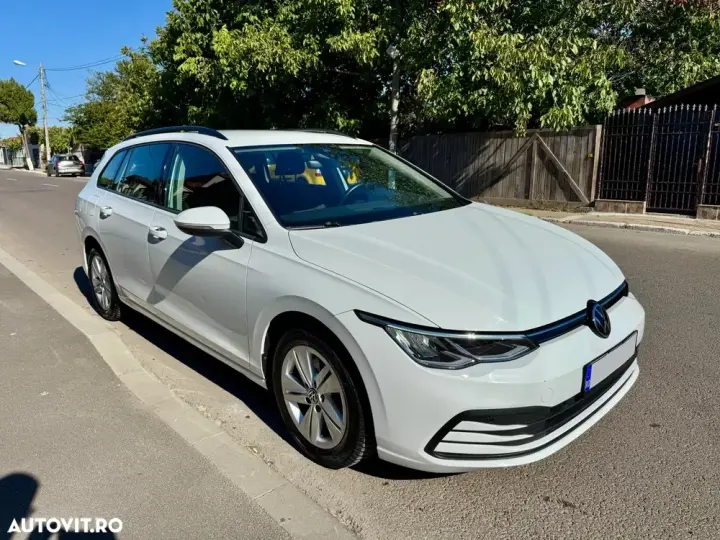 Volkswagen Golf VIII