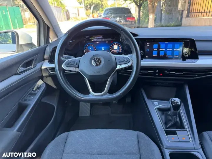 Volkswagen Golf VIII