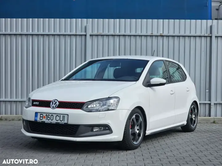 Volkswagen Polo V