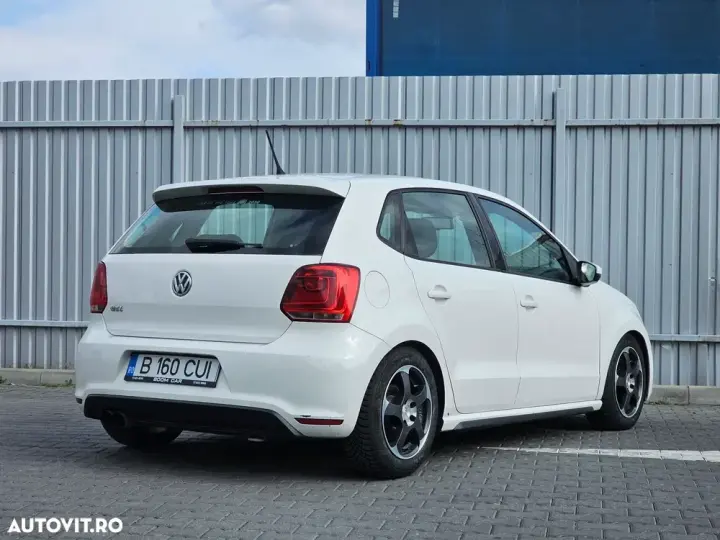 Volkswagen Polo V