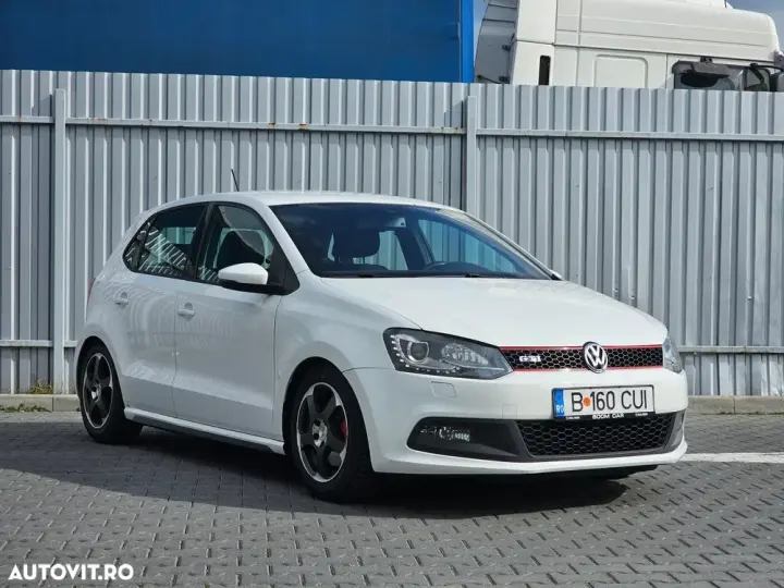 Volkswagen Polo V