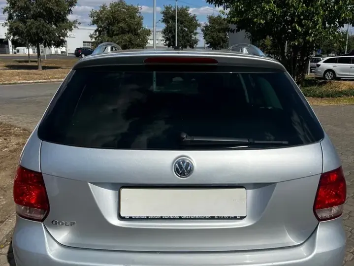 Volkswagen Golf 1.6 TDI DPF Style