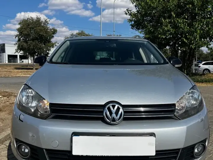 Volkswagen Golf 1.6 TDI DPF Style