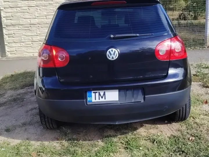 Volkswagen Golf V