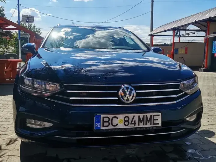 Volkswagen Passat B8 2.0 TDI DSG Trendline