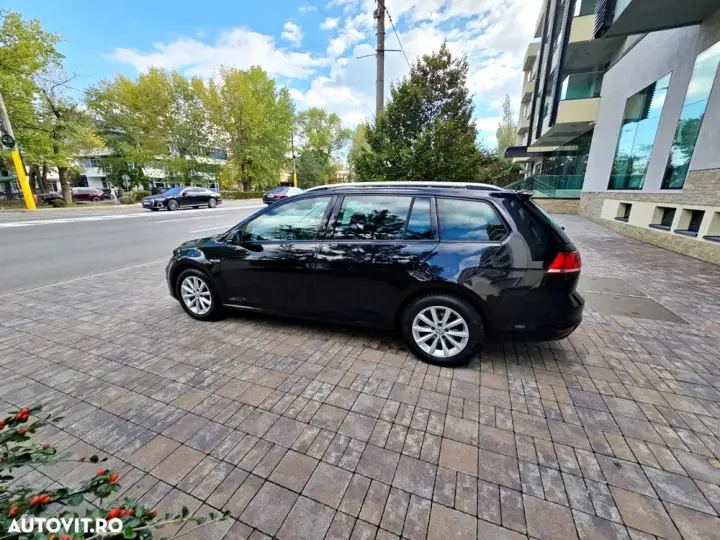 Volkswagen Golf VII 1.6 TDI BlueMotion Technology DSG Lounge
