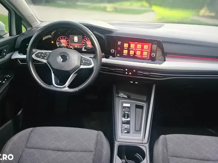 Volkswagen Golf VIII 1.5 eTSI ACT DSG MHEV Life