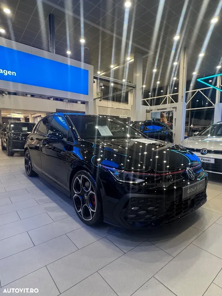 Volkswagen Golf GTI — imagine 2
