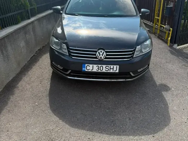 Volkswagen Passat B7 2.0 TDI DSG BlueMotion Technology Comfortline