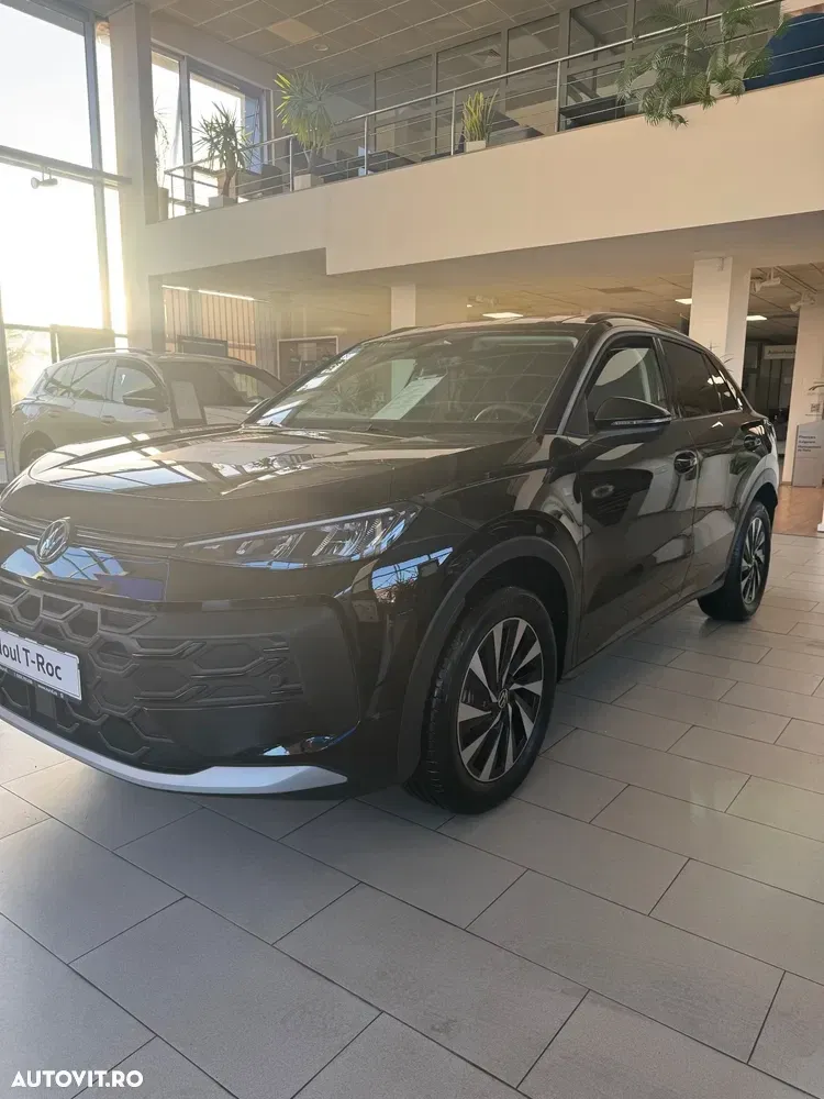 Volkswagen T-Roc 1.5 TSI DSG Life — imagine 4