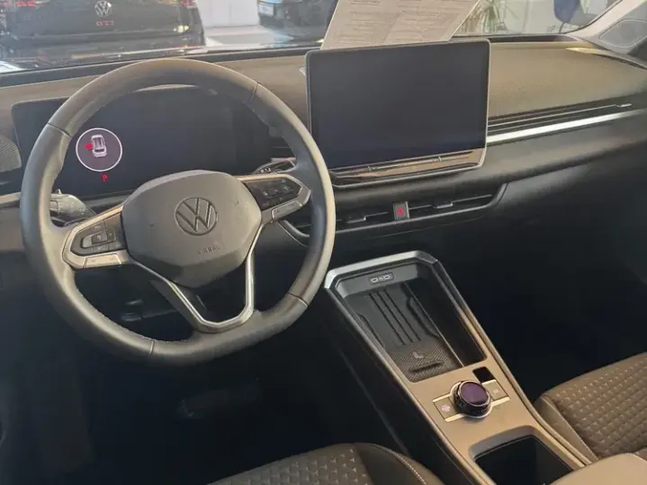 Volkswagen T-Roc 1.5 TSI DSG Life