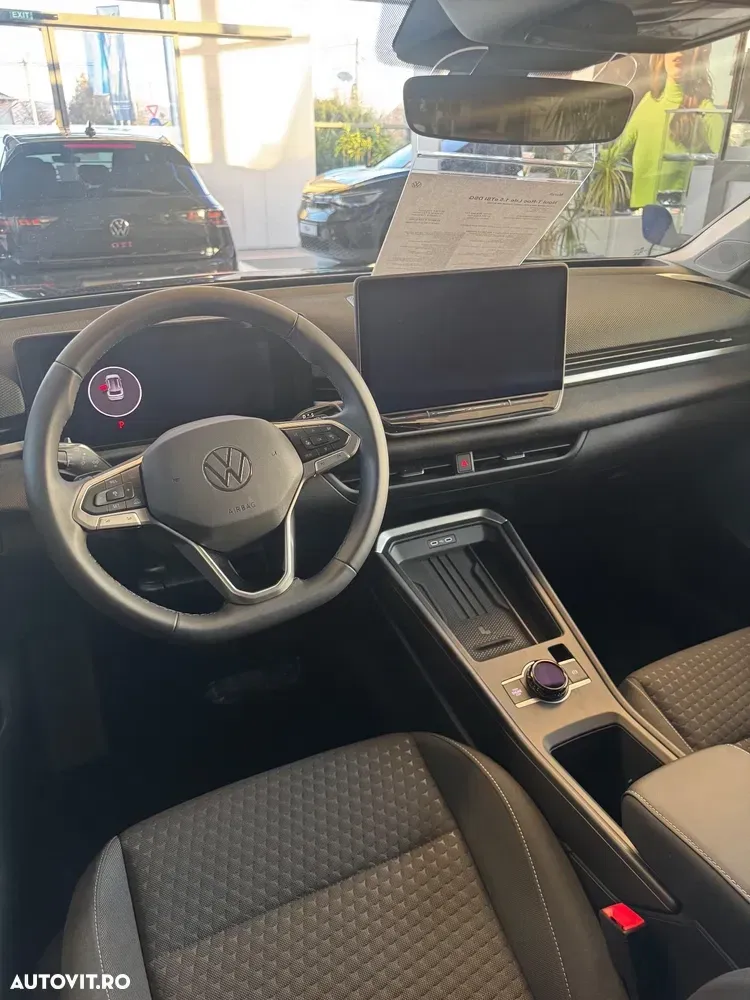Volkswagen T-Roc 1.5 TSI DSG Life — imagine 6