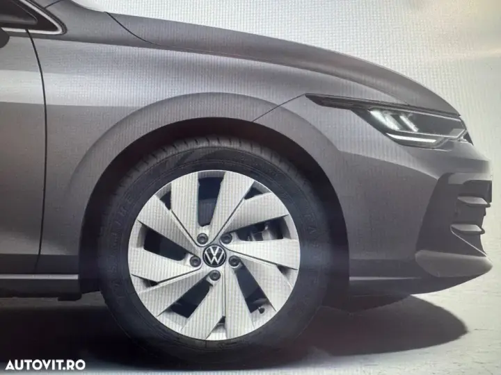 Volkswagen Golf VIII 1.5 TSI eHybrid DSG PHEV Life
