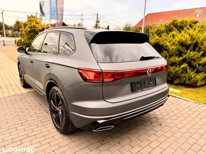 Volkswagen Touareg III V6 TDI 4MOTION R-Line