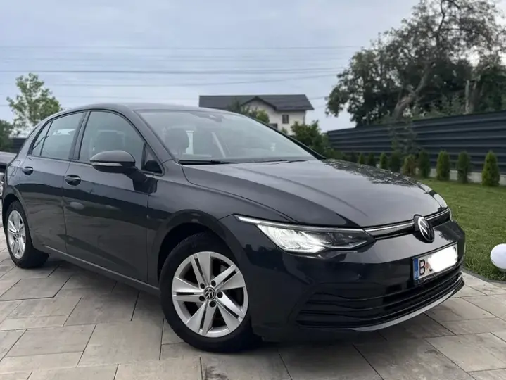 Volkswagen Golf VIII